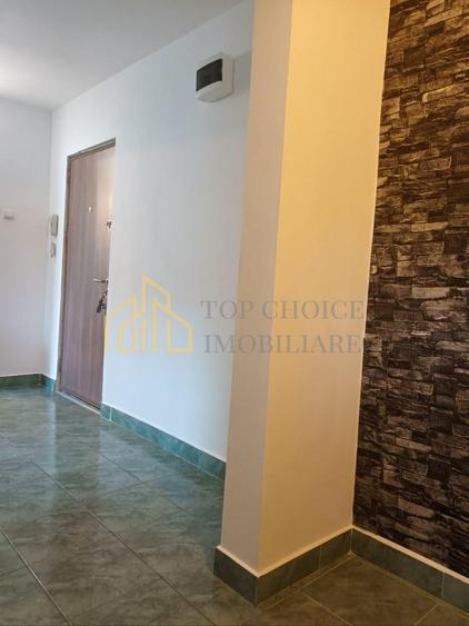 Apartament cu 3 camere decomandat, mobilat în Tei