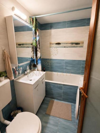 Apartament cu 2 camere semidecomandat în Berceni