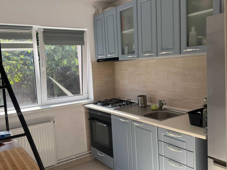 Casă cu 3 camere cu Teren 300 Mp în Cantacuzino