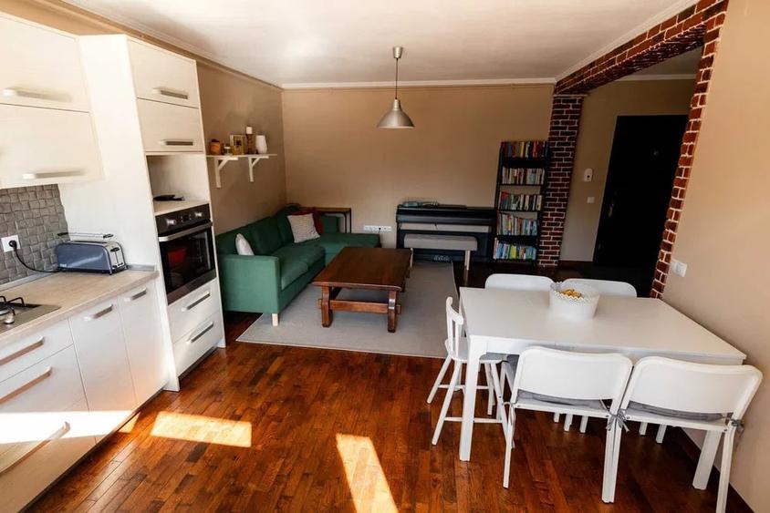 Apartament cu 2 camere semidecomandat, mobilat în Florești — fotografia 2