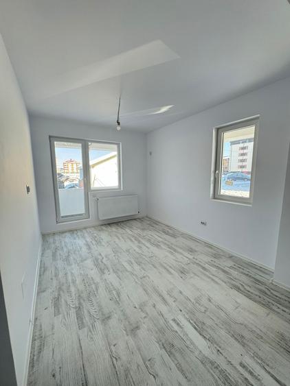 Apartament cu 2 camere decomandat în Militari