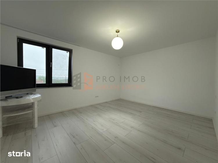 Casă cu 5 camere decomandat cu Teren 963 Mp în Vernești