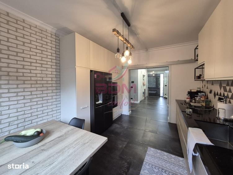 Casă cu 4 camere cu Teren 750 Mp în Central