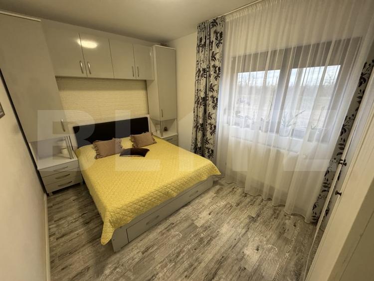 Apartament cu 2 camere semidecomandat, mobilat în Bucium