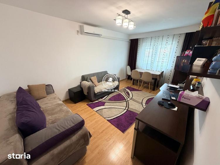 Apartament cu 3 camere decomandat, mobilat în Alexandru cel Bun
