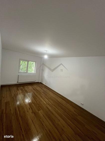 Apartament cu 2 camere decomandat în Nicolina