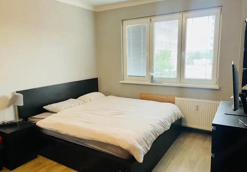 Garsonieră decomandată în Central