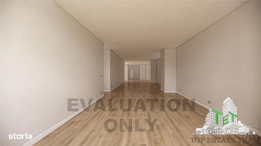Apartament cu 4 camere în Universitate