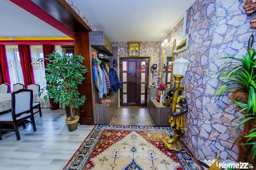 Casă cu 4 camere cu Teren 758 Mp în Cătălina
