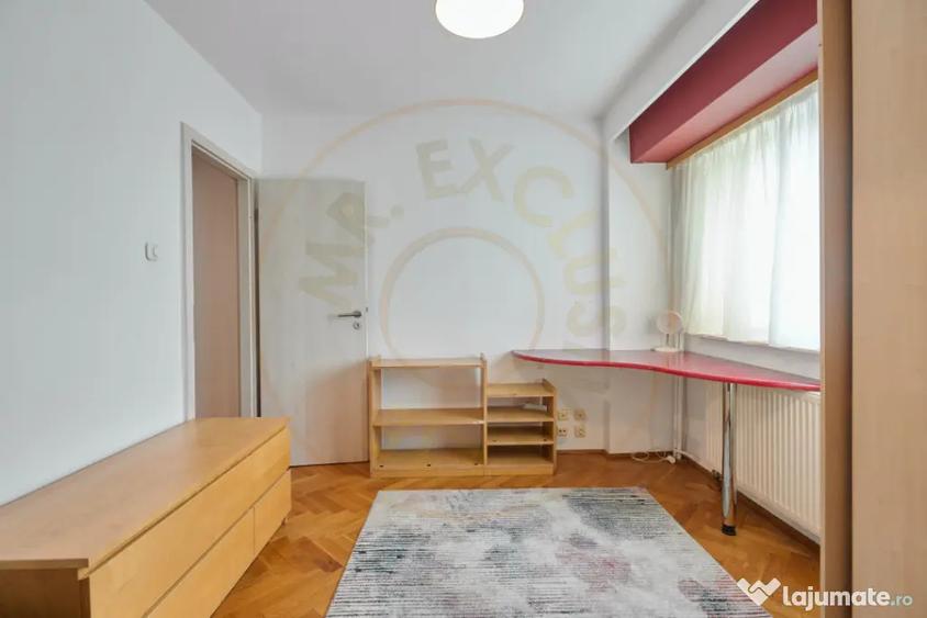 Apartament cu 3 camere decomandat, mobilat în Ultracentral