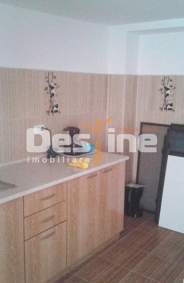Casă cu 3 camere cu Teren 230 Mp în Grivița