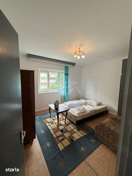 Apartament cu 2 camere decomandat, mobilat în Vitan