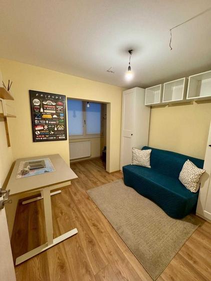 Apartament cu 4 camere decomandat în Mărăști