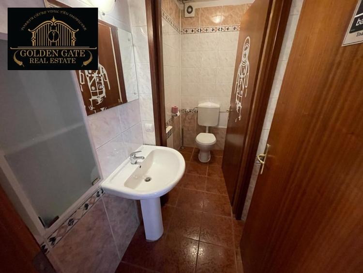 Apartament cu 4 camere decomandat în Universitate