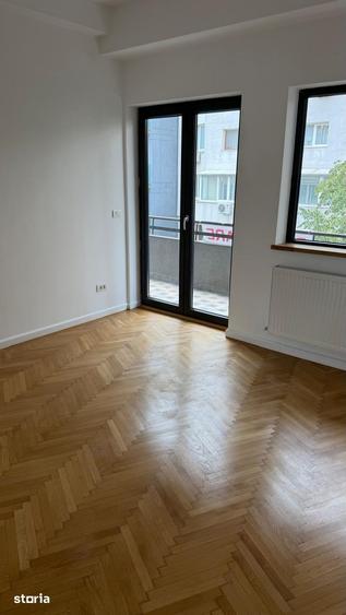 Apartament cu 2 camere în Romană