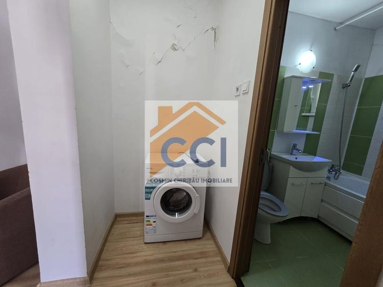 Apartament cu 2 camere semidecomandat în Central