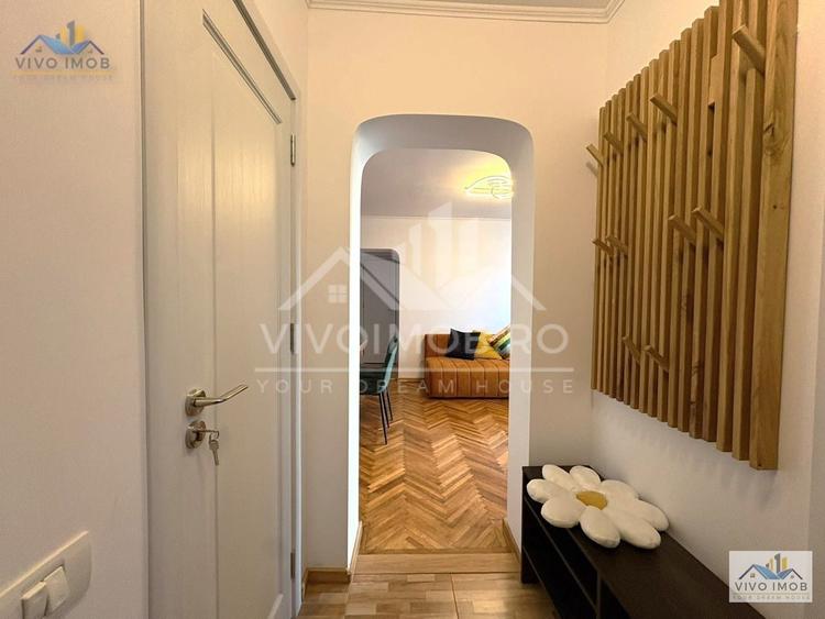 Apartament cu 3 camere semidecomandat, mobilat în Titan