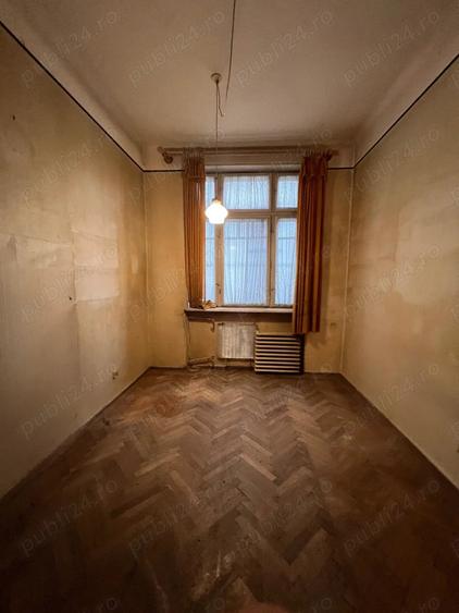 Casă cu 4 camere în Cișmigiu
