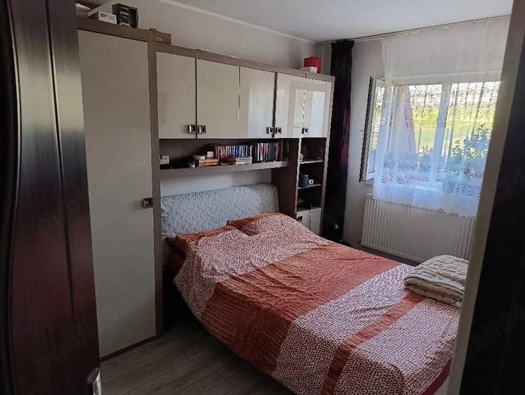 Apartament cu 4 camere decomandat în Apahida
