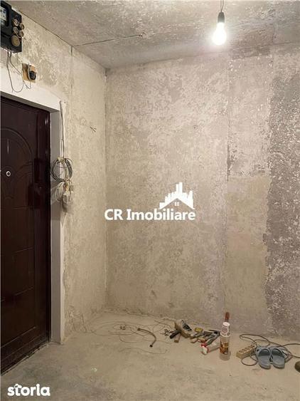 Apartament cu 2 camere semidecomandat în Titan — fotografia 1