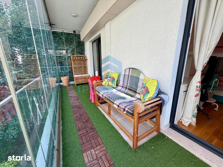 Apartament cu 3 camere semidecomandat în 13 Septembrie