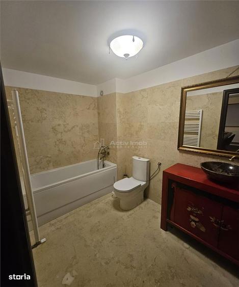 Casă cu 4 camere cu Teren 100 Mp în 1 Decembrie