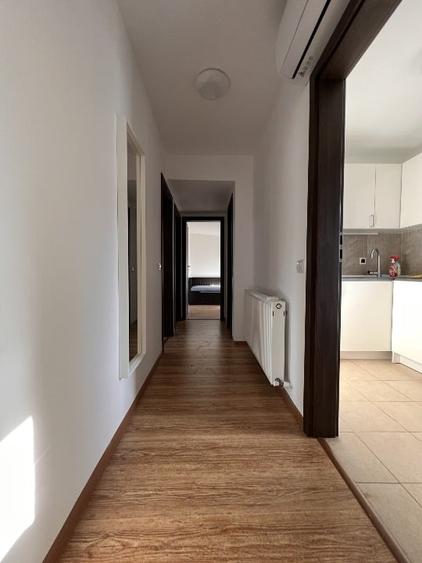 Apartament cu 4 camere decomandat, mobilat în 1 Mai