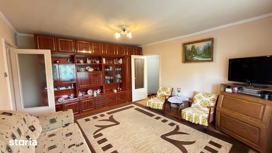 Apartament cu 2 camere semidecomandat în Central