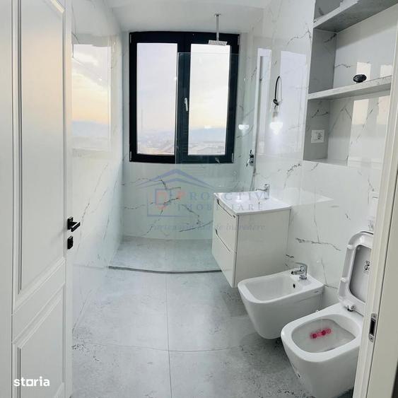 Apartament cu 3 camere decomandat în Paltin