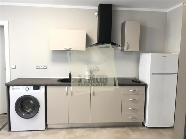 Apartament tip studio cu balcon pe Bd  Mihai Viteazu - 5