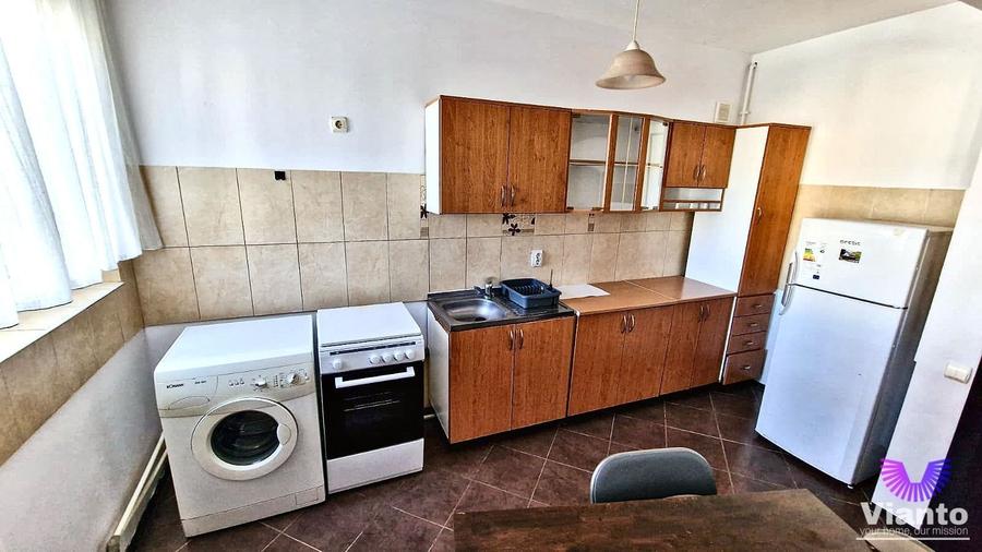 Apartament cu 2 camere decomandat, mobilat în Hipodrom 3