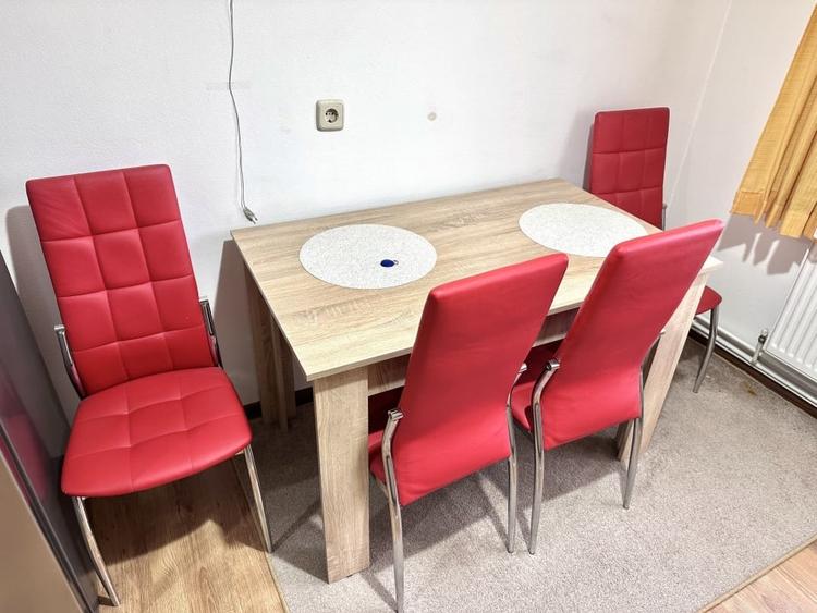 Apartament cu 2 camere decomandat, mobilat în Industrială