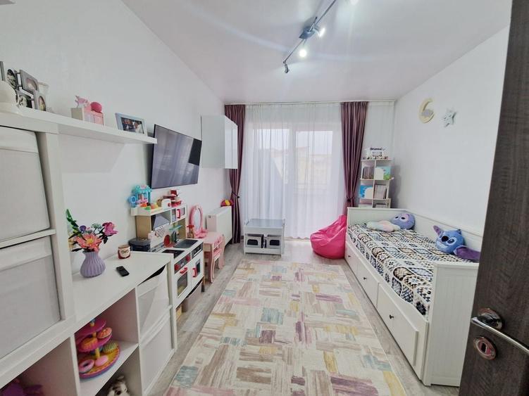 Apartament 3 camere, parcare, str Florilor Floresti Atelierul de Pizza - 14