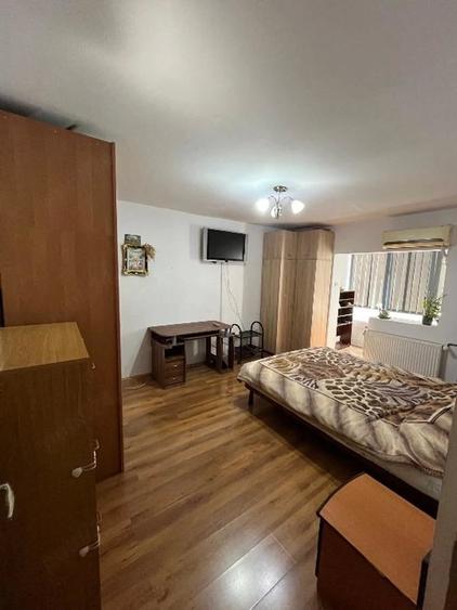 Garsonieră decomandată în Dâmbovița