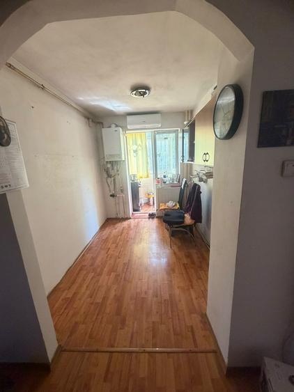 Apartament cu 2 camere decomandat în Km 4-5