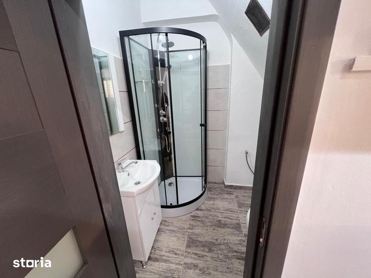 Apartament de inchiriat-in zona foarte buna - 16
