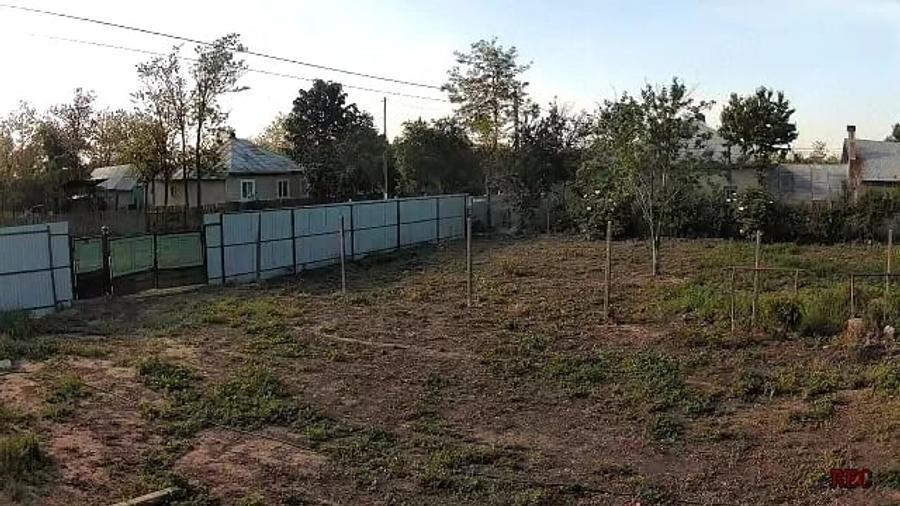 Teren de 2500 mp, în Tovărășia