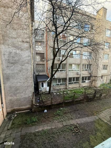 Apartament cu 2 camere semidecomandat în Horea