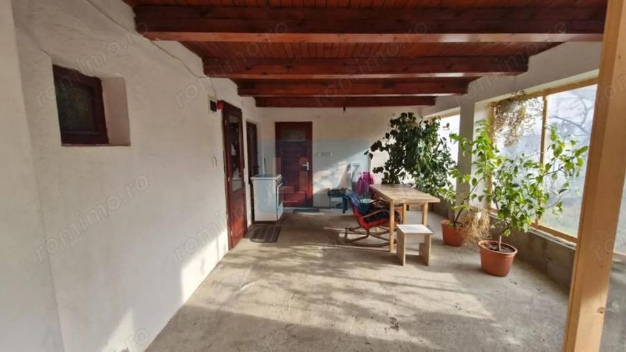 Casă cu 2 camere cu Canalizare în Rogerius