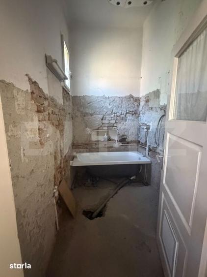 Casa de vanzare ideala pentru locuinta, cabinete sau spatiu comerc - 1