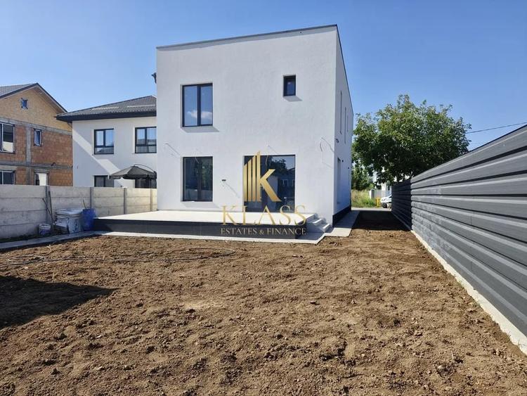 Casă individuală cu 5 camere cu Canalizare în Tunari
