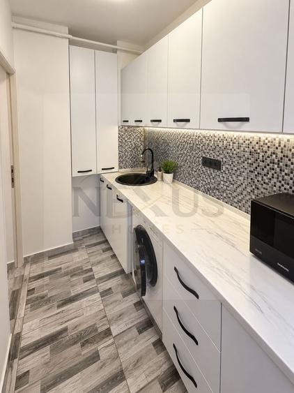 Apartament cu 2 camere semidecomandat, mobilat în Giurgiului