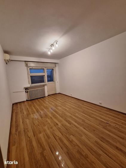 Apartament cu 3 camere în Cișmigiu