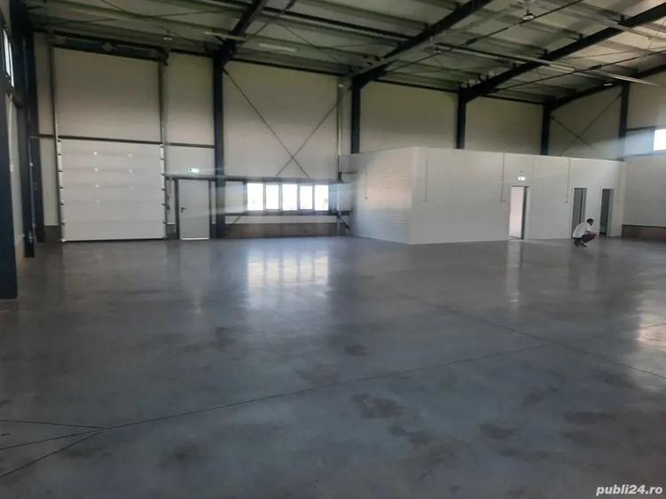Spațiu comercial, de 380 mp, în Giarmata