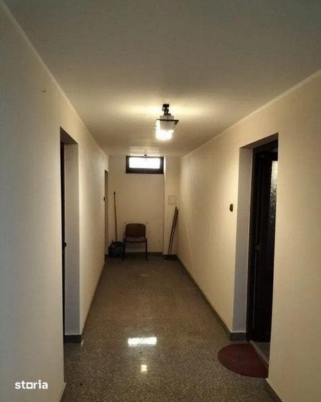 Spațiu comercial, de 807 mp, în Halta Traian