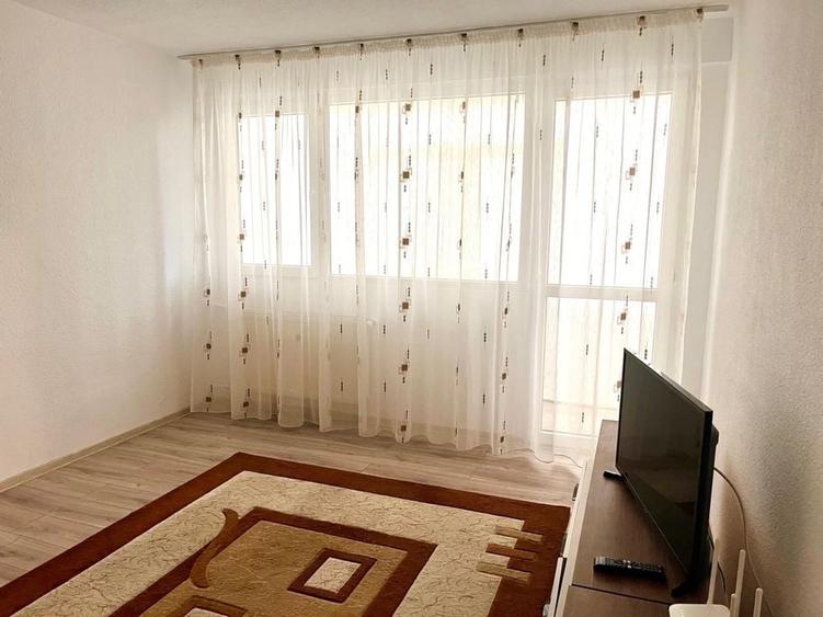 Apartament cu 2 camere decomandat în Giurgiului