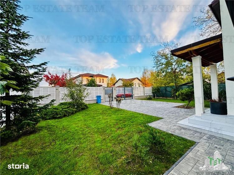 Casă cu 4 camere în Ostratu