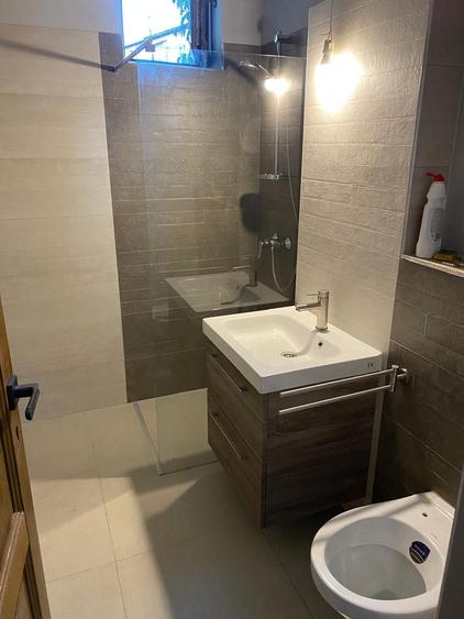 Apartament 2 camere Lupeni in spatele Profi - 2