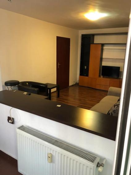 Apartament cu 2 camere semidecomandat în Iancului