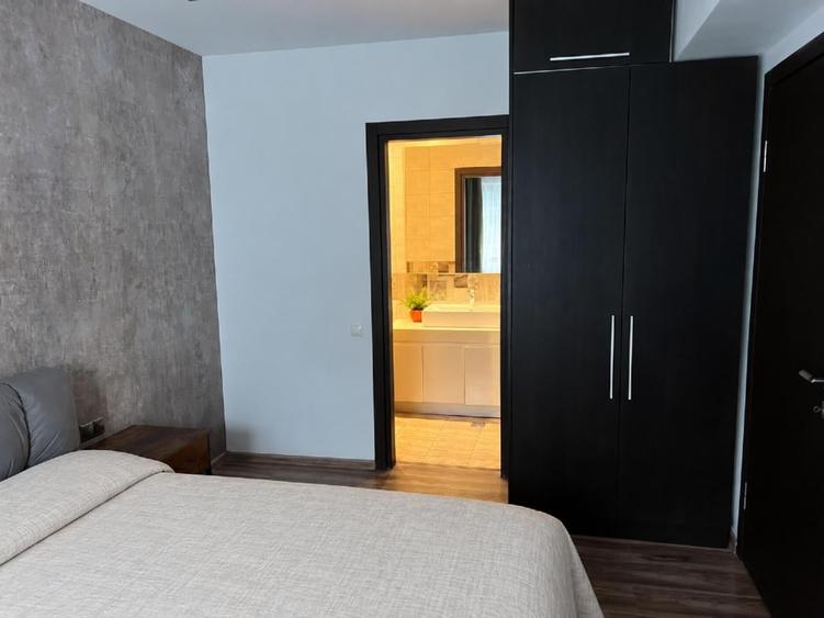 Apartament cu 2 camere semidecomandat, mobilat în Aviației
